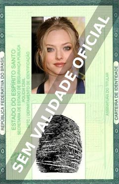Imagem hipotética representando a carteira de identidade de Amanda Seyfried