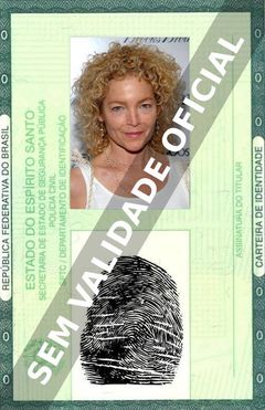 Imagem hipotética representando a carteira de identidade de Amy Irving