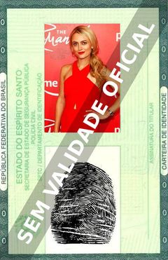 Imagem hipotética representando a carteira de identidade de Amy Rutberg