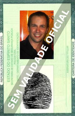 Imagem hipotética representando a carteira de identidade de André Franco