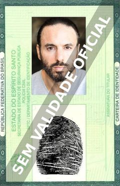 Imagem hipotética representando a carteira de identidade de Andrei Claude