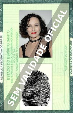 Imagem hipotética representando a carteira de identidade de Bebe Neuwirth