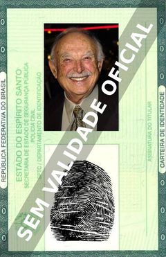 Imagem hipotética representando a carteira de identidade de Bill Macy