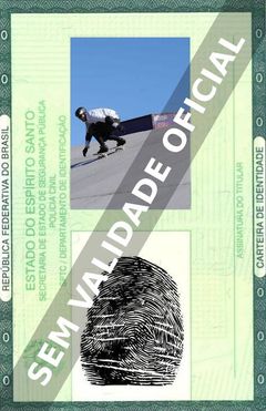 Imagem hipotética representando a carteira de identidade de Bob Burnquist
