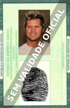 Imagem hipotética representando a carteira de identidade de Brad Gerlach