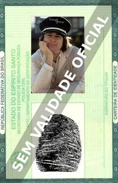Imagem hipotética representando a carteira de identidade de Brian Wilson
