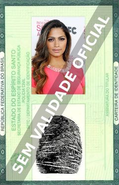 Imagem hipotética representando a carteira de identidade de Camila Alves McConaughey