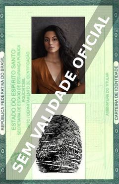 Imagem hipotética representando a carteira de identidade de Carmela Zumbado