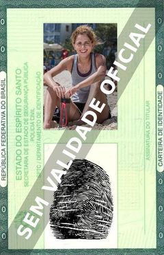 Imagem hipotética representando a carteira de identidade de Carol Duarte
