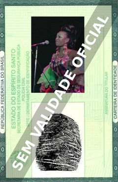 Imagem hipotética representando a carteira de identidade de Celia Cruz