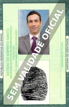 Imagem hipotética representando a carteira de identidade de César Tralli