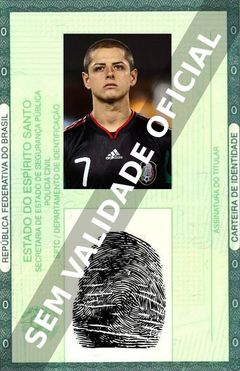 Imagem hipotética representando a carteira de identidade de Chicharito Hernández
