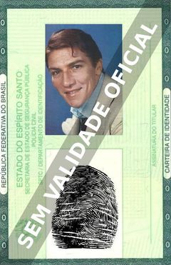 Imagem hipotética representando a carteira de identidade de Cláudio Cavalcanti
