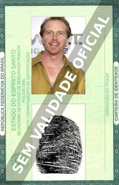Imagem hipotética representando a carteira de identidade de Courtney Gains