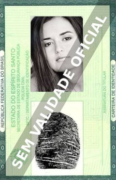 Imagem hipotética representando a carteira de identidade de Danica McKellar