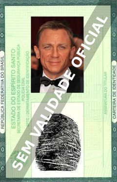 Imagem hipotética representando a carteira de identidade de Daniel Craig