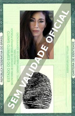 Imagem hipotética representando a carteira de identidade de Danni Suzuki