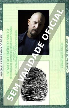 Imagem hipotética representando a carteira de identidade de David Ayer