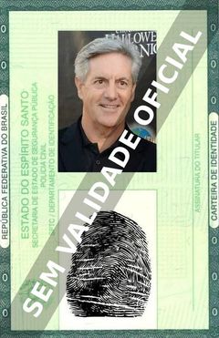 Imagem hipotética representando a carteira de identidade de David Naughton