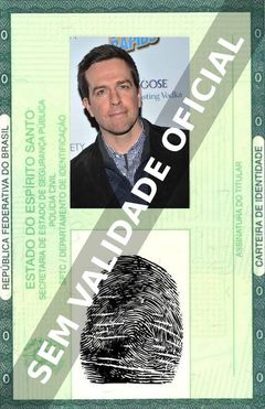 Imagem hipotética representando a carteira de identidade de Ed Helms