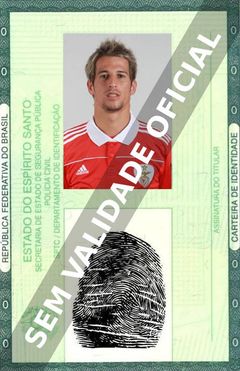 Imagem hipotética representando a carteira de identidade de Fábio Coentrão