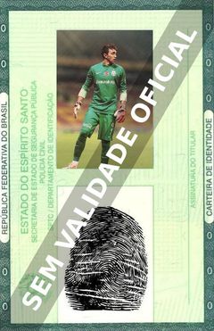Imagem hipotética representando a carteira de identidade de Fernando Muslera