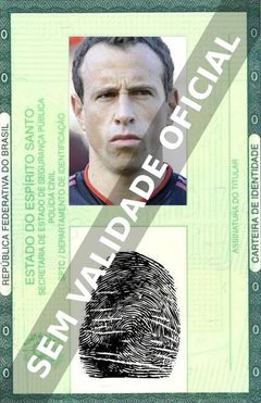 Imagem hipotética representando a carteira de identidade de Gerardo Torrado