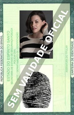 Imagem hipotética representando a carteira de identidade de Haley Webb