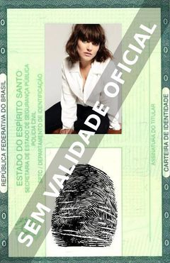 Imagem hipotética representando a carteira de identidade de Hannah Dunne