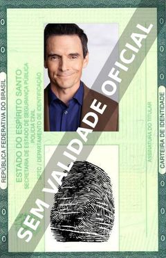 Imagem hipotética representando a carteira de identidade de Henry Dittman
