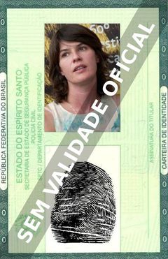 Imagem hipotética representando a carteira de identidade de Irène Jacob