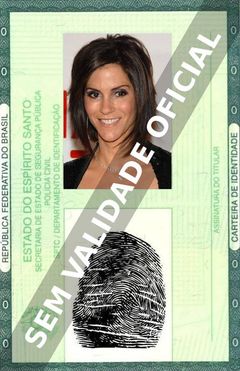 Imagem hipotética representando a carteira de identidade de Jami Gertz