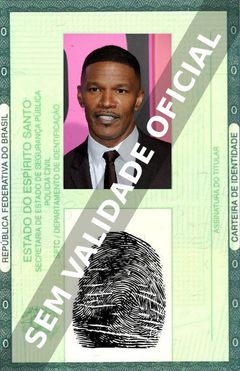 Imagem hipotética representando a carteira de identidade de Jamie Foxx