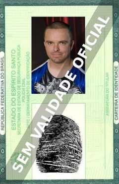 Imagem hipotética representando a carteira de identidade de Jason 'Wee Man' Acuña