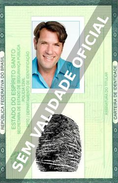 Imagem hipotética representando a carteira de identidade de Jim J. Bullock