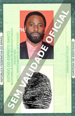 Imagem hipotética representando a carteira de identidade de John David Washington