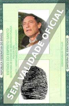 Imagem hipotética representando a carteira de identidade de John E. Mack