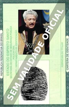 Imagem hipotética representando a carteira de identidade de Joseph Maher