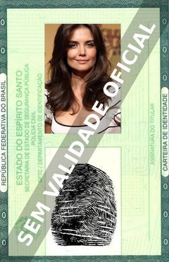Imagem hipotética representando a carteira de identidade de Katie Holmes