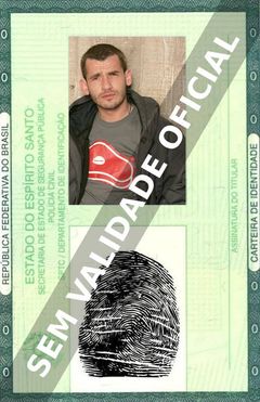 Imagem hipotética representando a carteira de identidade de Kieran O'Brien