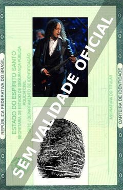Imagem hipotética representando a carteira de identidade de Kirk Hammett
