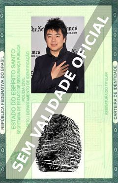 Imagem hipotética representando a carteira de identidade de Láng Lang