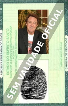 Imagem hipotética representando a carteira de identidade de Larry Pine