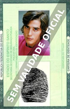 Imagem hipotética representando a carteira de identidade de Luca Bianchi