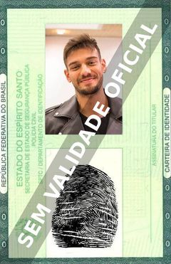 Imagem hipotética representando a carteira de identidade de Lucas Lucco