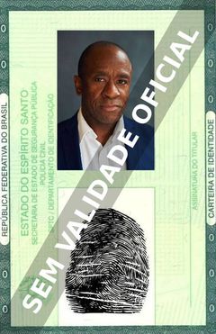 Imagem hipotética representando a carteira de identidade de Lucian Msamati