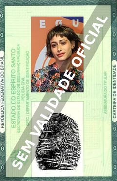 Imagem hipotética representando a carteira de identidade de Luisa Arraes