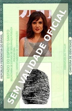 Imagem hipotética representando a carteira de identidade de Luisa Friese