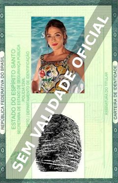 Imagem hipotética representando a carteira de identidade de Luma Costa