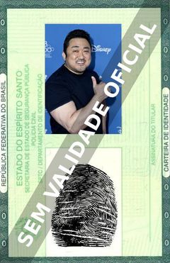 Imagem hipotética representando a carteira de identidade de Ma Dong-seok